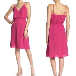 Socialite Women's Scalloped V-Neck Side Silt Midi Dress In Hot Pink Size M